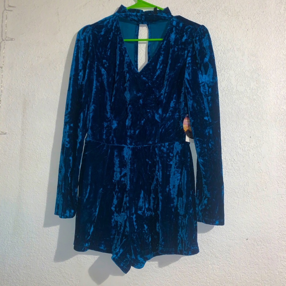 Bebop Women’s Teal Velvet Romper